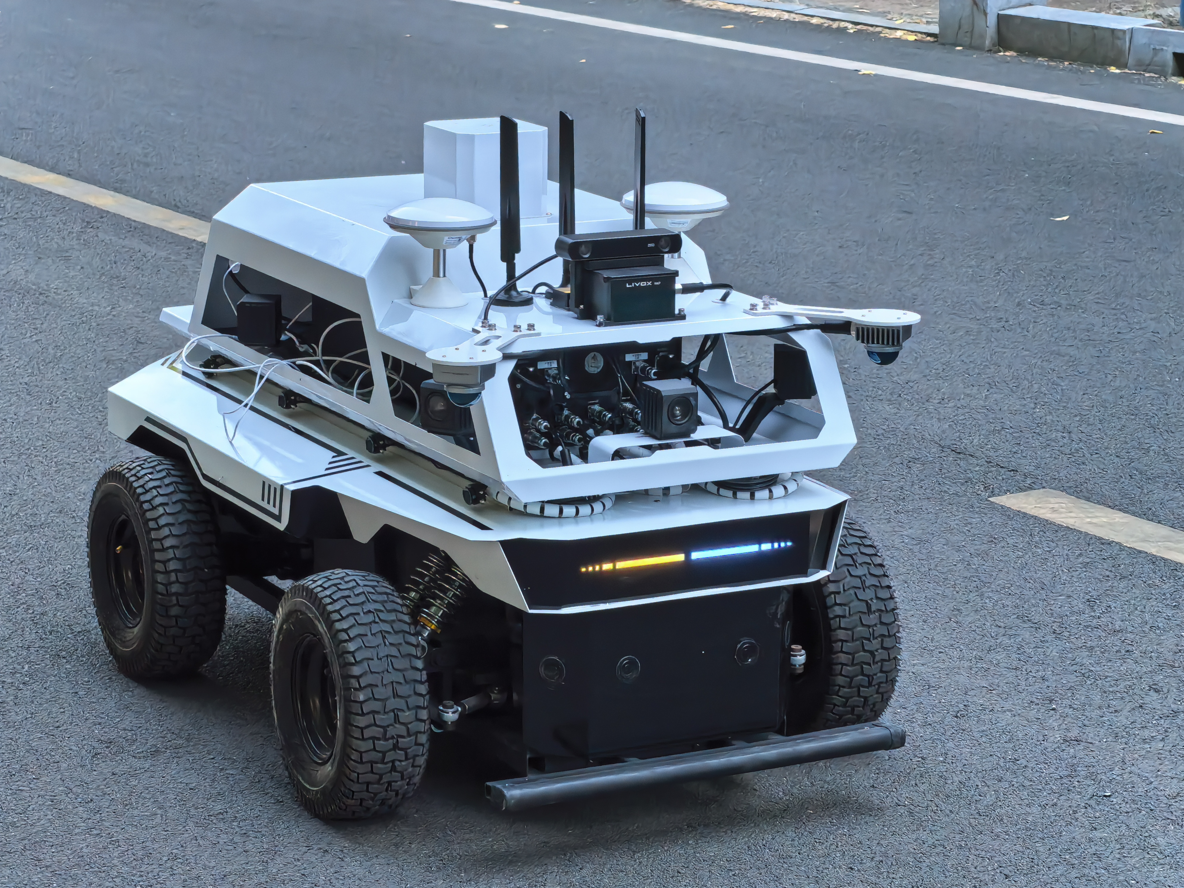 无人地面移动平台
